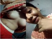 Cute Indian Mall Shows boobs