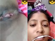 Horny Indian Bhabhi Shows Pussy
